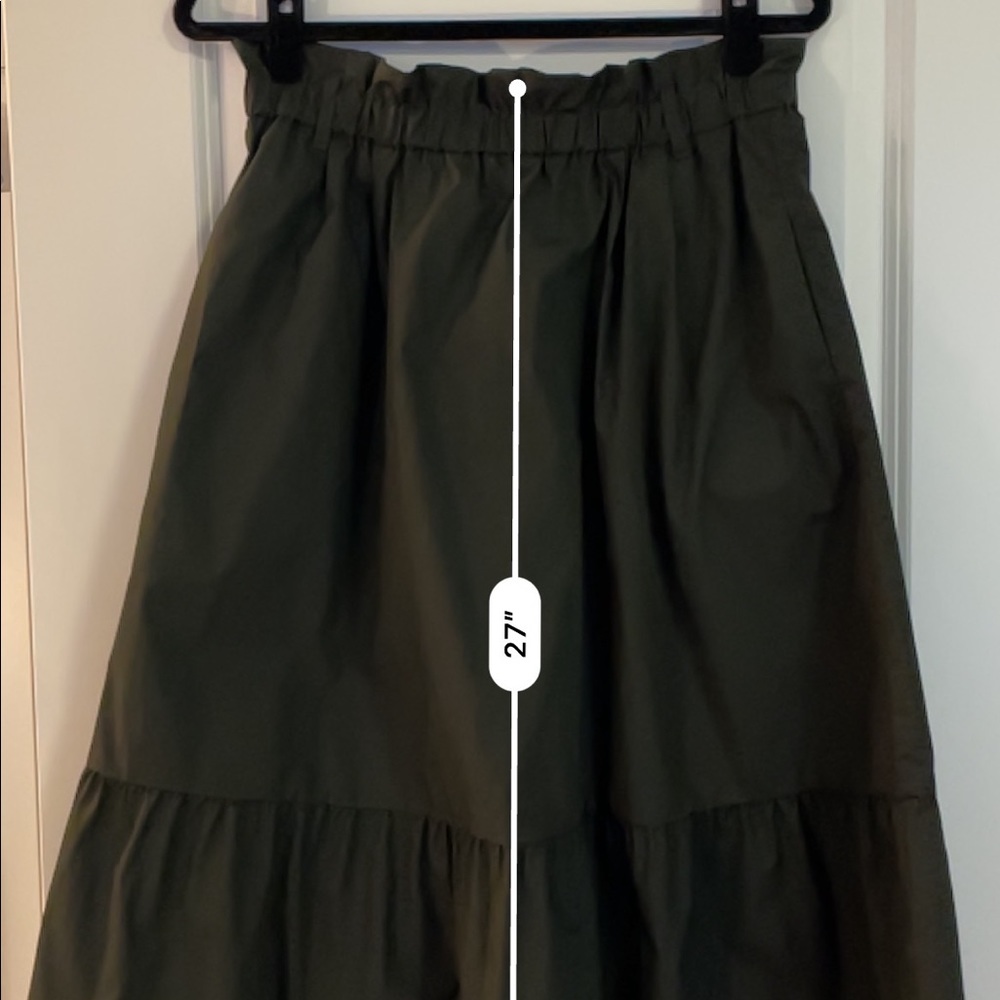 Uniqlo ruffle midi skirt